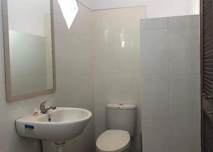 بيت ضيافة Cheerful - Bedroom آميدْ
